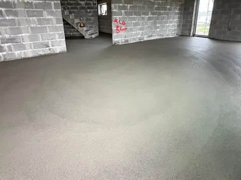 Screed laid in a commercial blockwork shell, JAM Floor Screeding