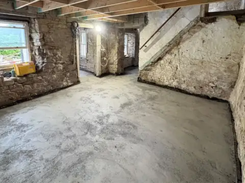 Lime screed, old stone farmhouse, JAM Floor Screeding